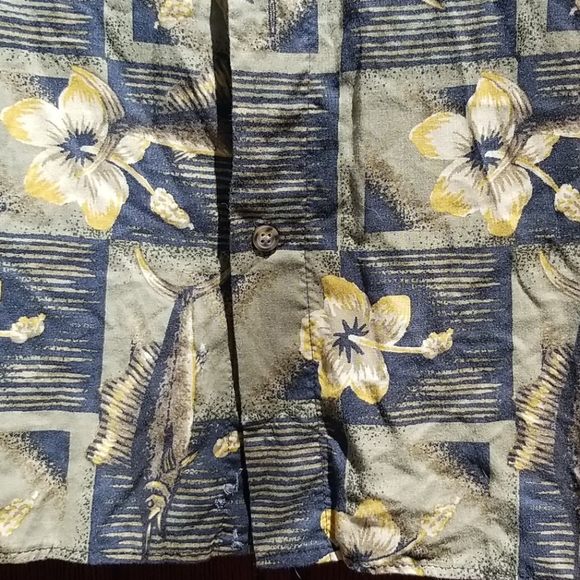 Vintage Hibiscus and Marlin Fishing Button Down - Picture 8 of 11